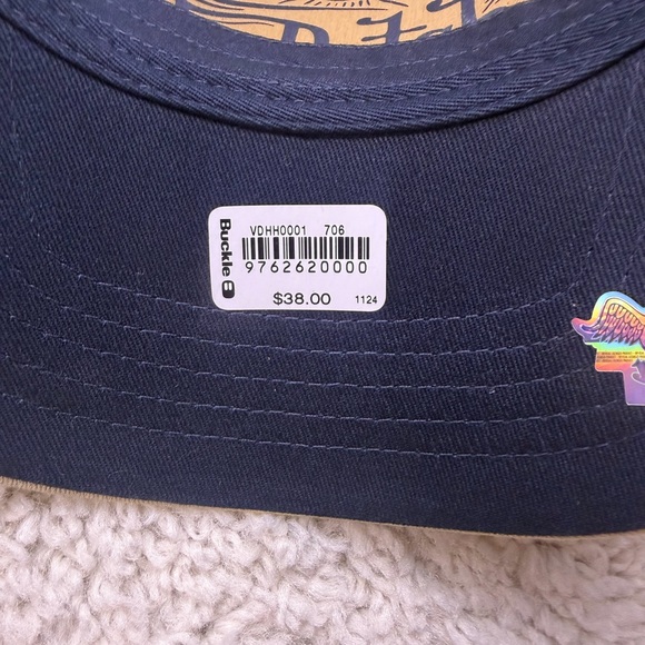 Von Dutch Mesh Snap Back Hat NWT - Picture 4 of 5